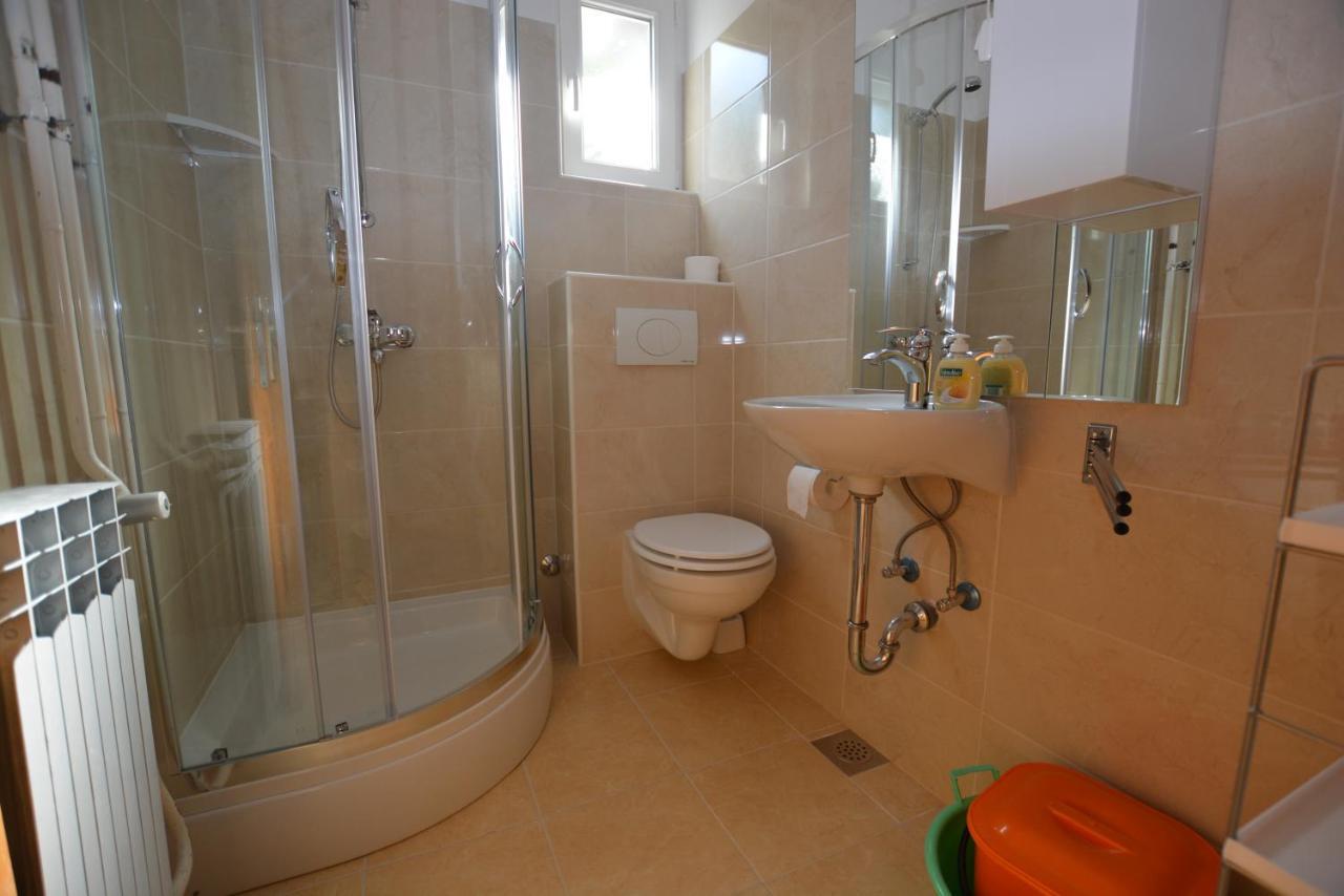 Apartment Nadica Punat Exterior foto